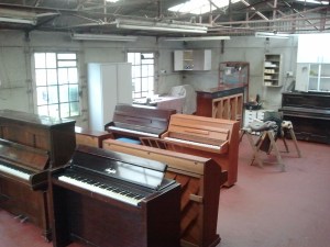 Pianos in
